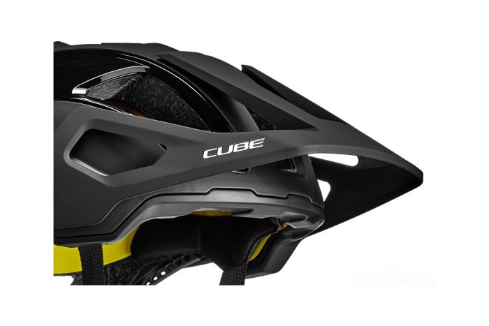 Cube Helm Strover
