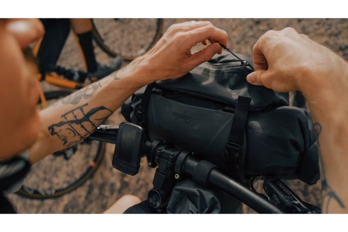 RAPHA Explore Handlebar Accessory Pack